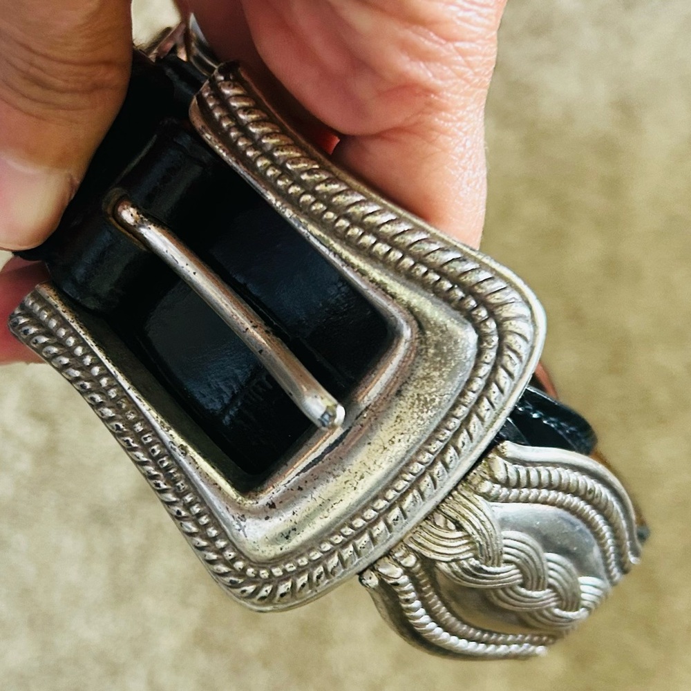 Fossil Women's Black Leather Belt with Silver Buckle